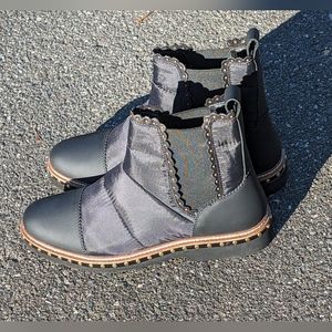 Free People "Chelsea*  Puffer ankle boots (New)